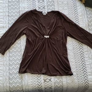 Nice flattering brown top dressy